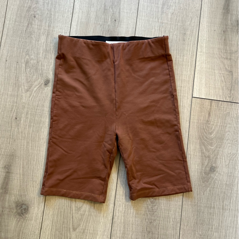 SPRWMN Biker Shorts - Picture 2 of 6